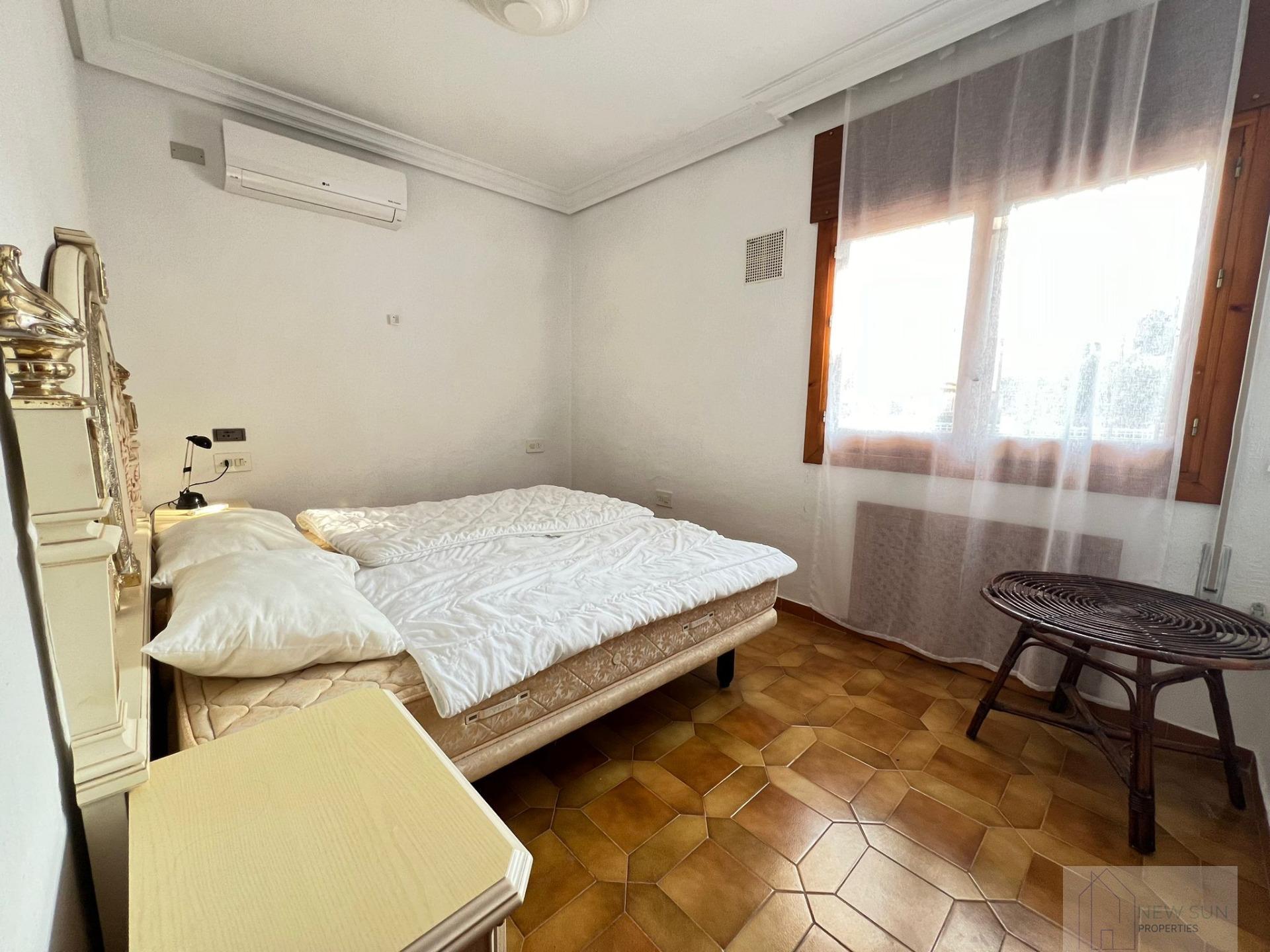 For sale of villa in Orihuela Costa