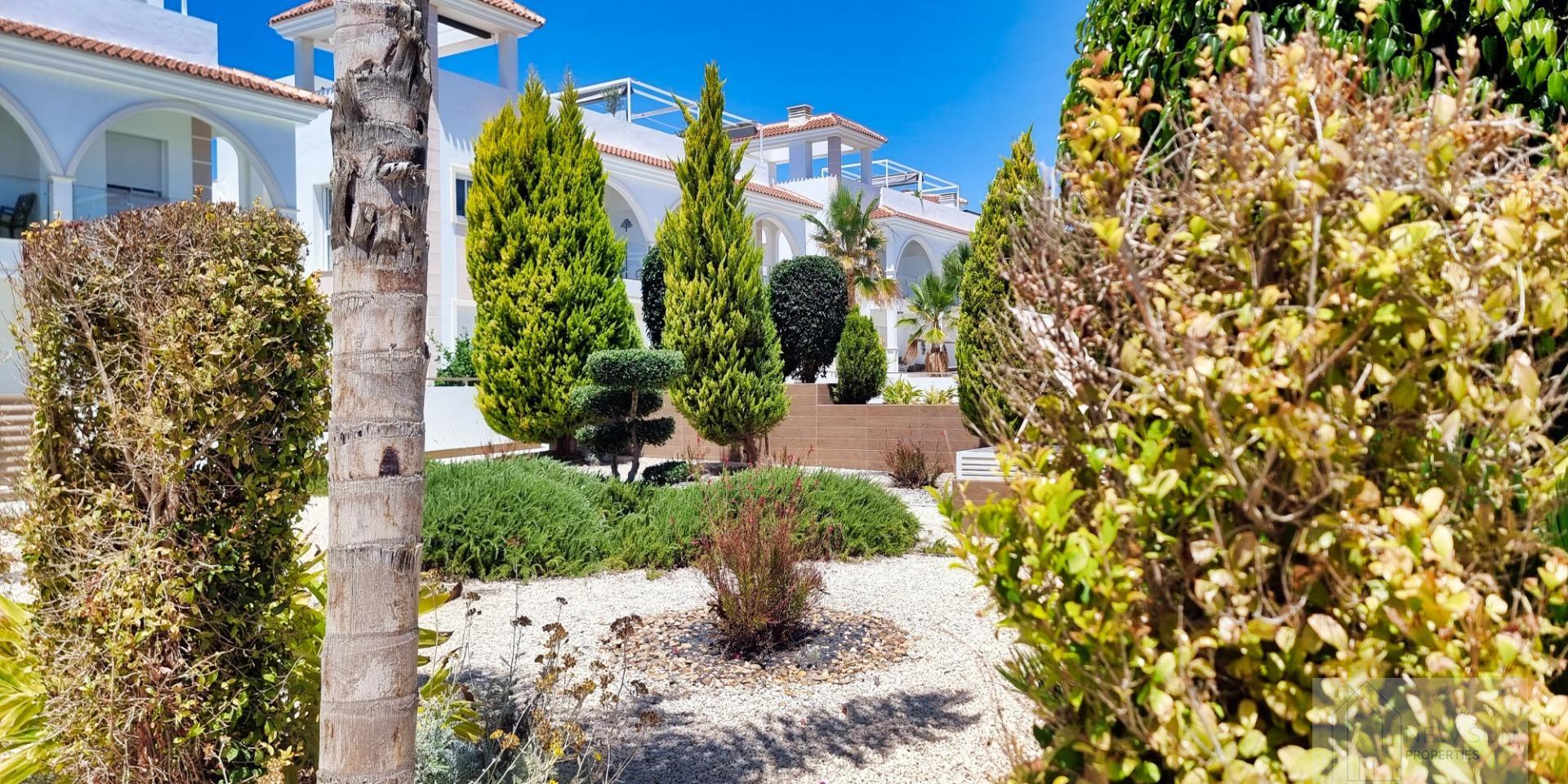 For sale of bungalow in Ciudad quesada