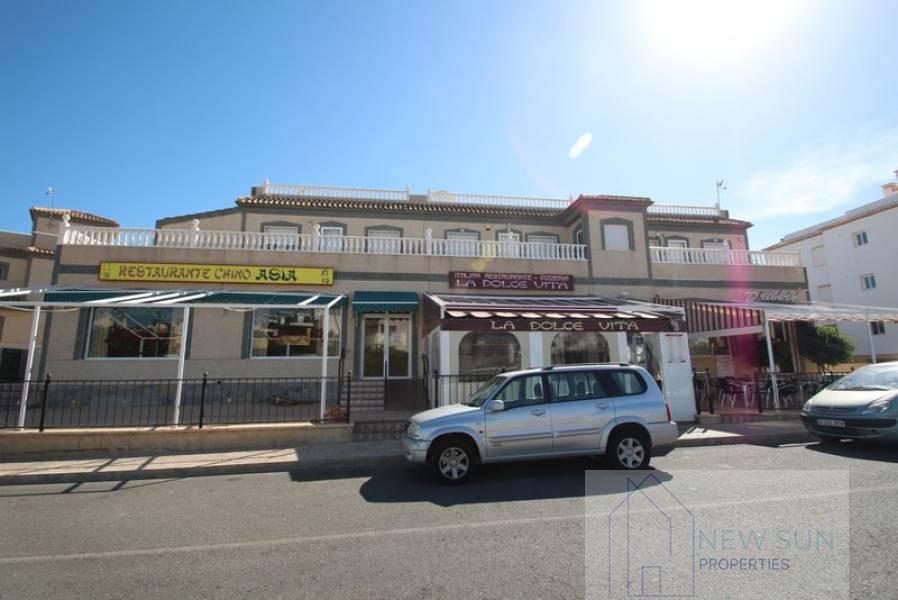 For sale of premises in Orihuela Costa
