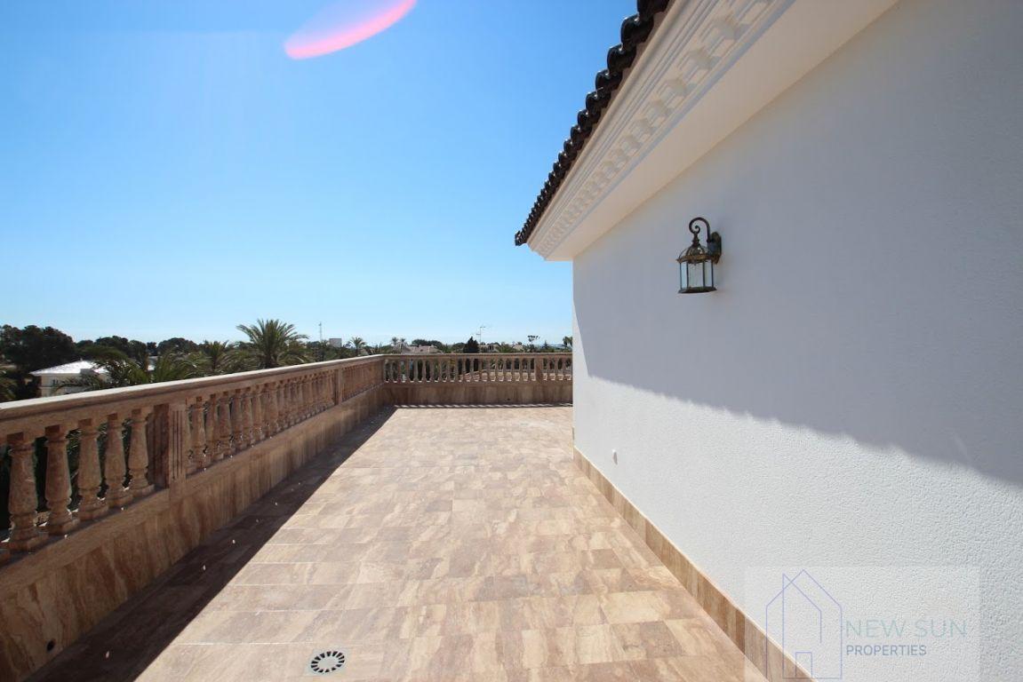 Venta de villa en Orihuela Costa