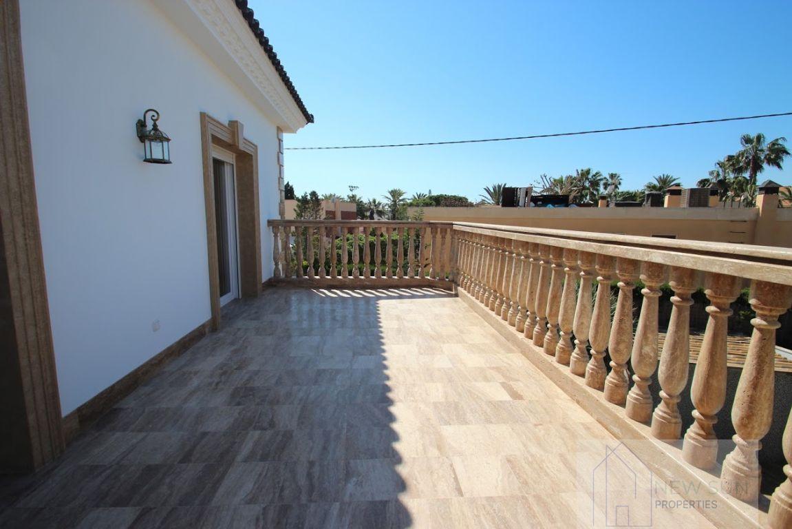 Venta de villa en Orihuela Costa