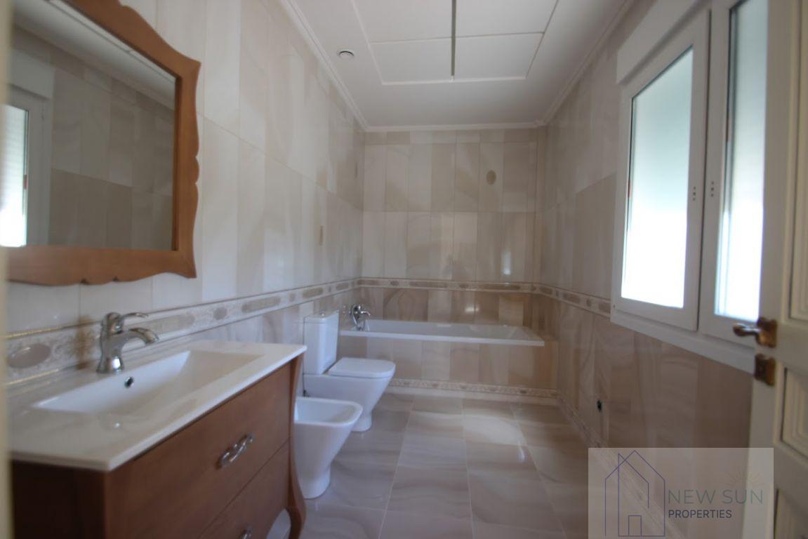 Venta de villa en Orihuela Costa