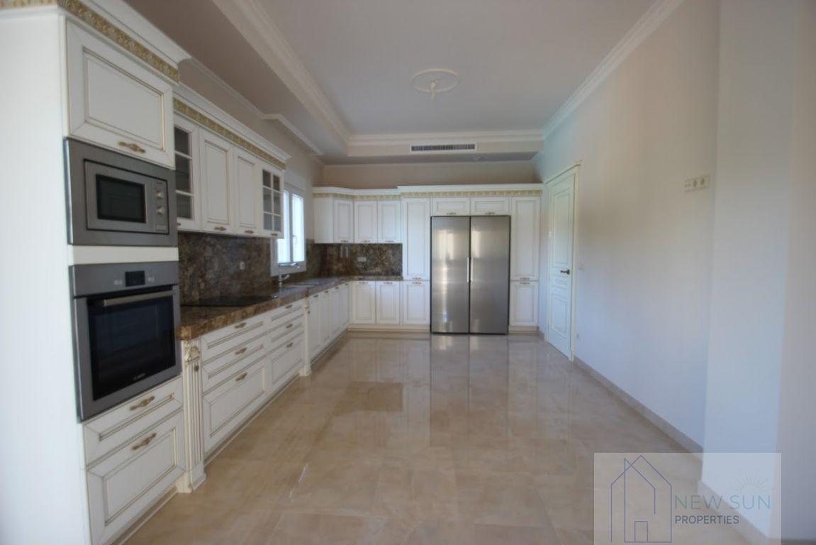 Venta de villa en Orihuela Costa