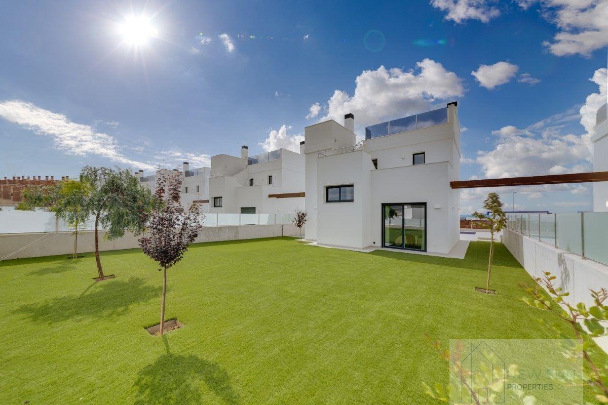 For sale of villa in Mutxamel