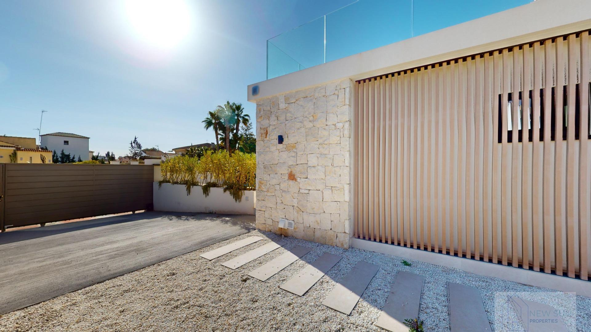 Venta de villa en Orihuela Costa