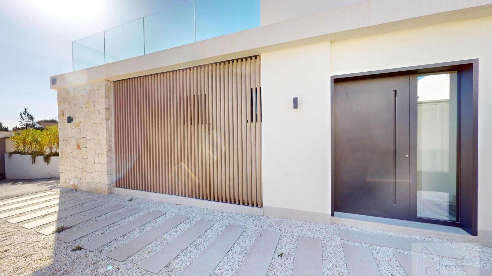 Venta de villa en Orihuela Costa