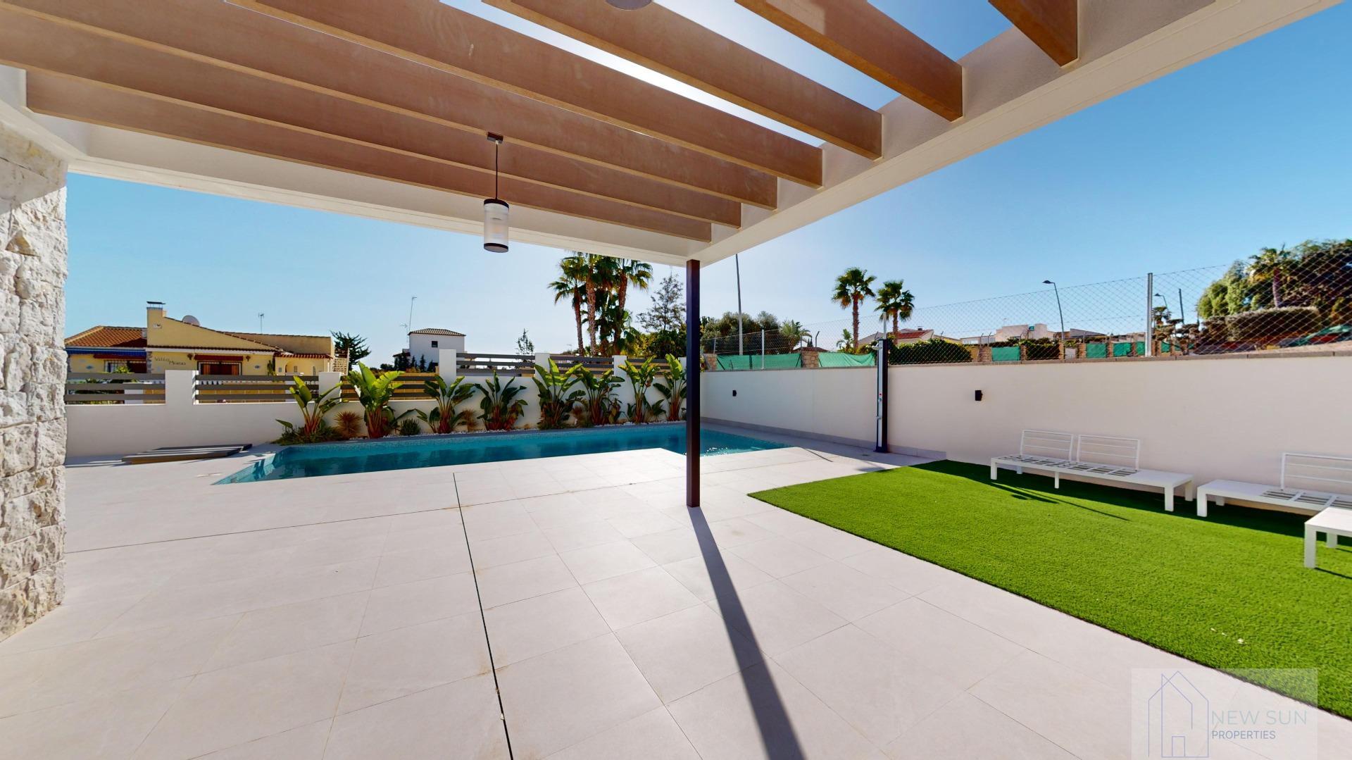 Venta de villa en Orihuela Costa