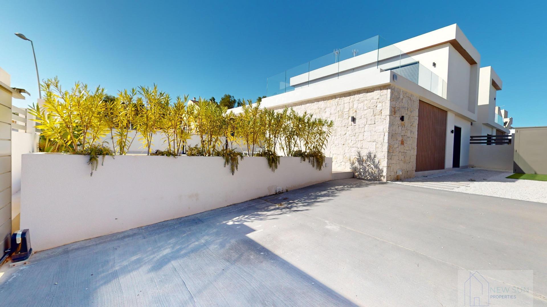 Venta de villa en Orihuela Costa