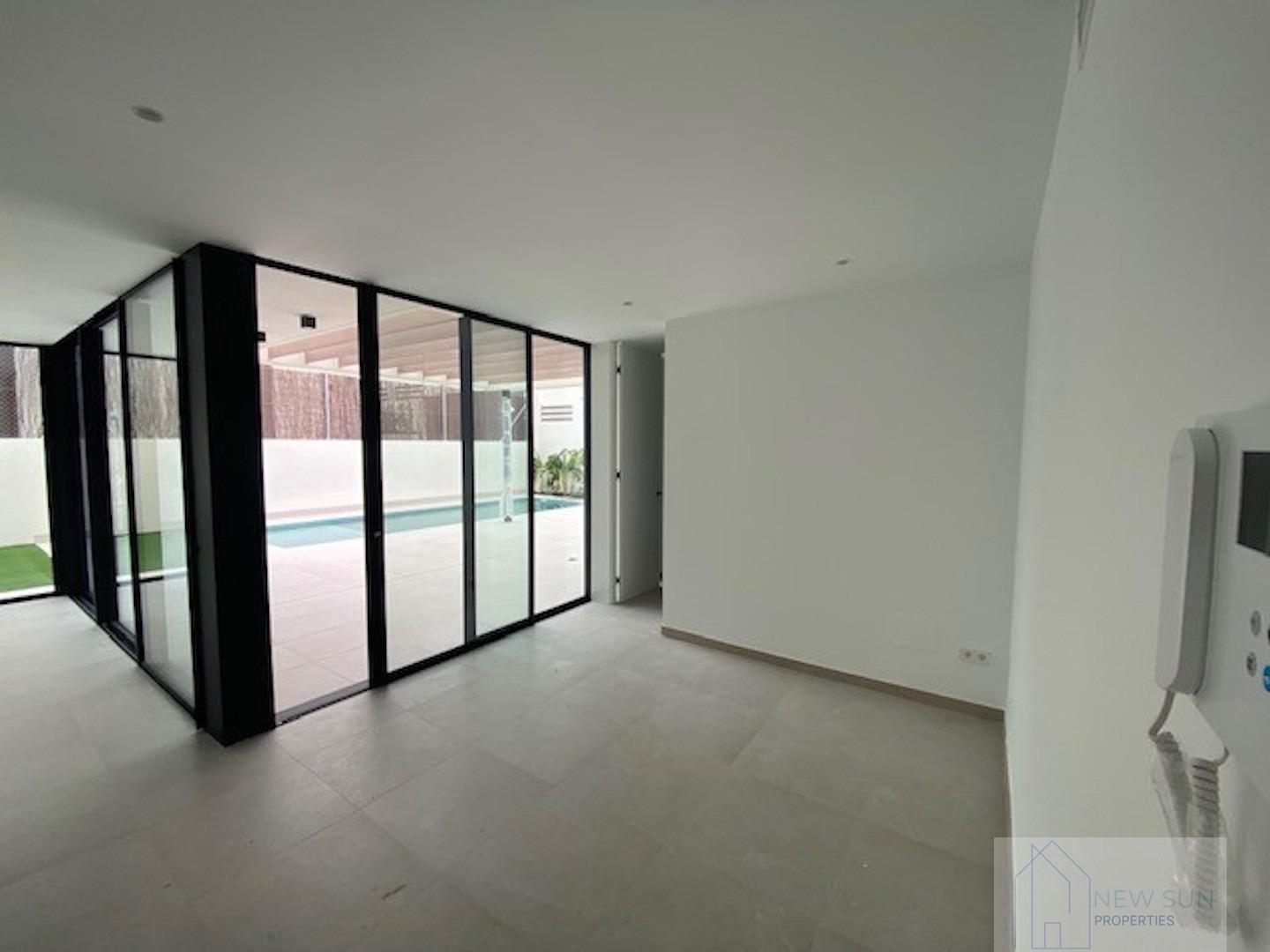 Venta de villa en Orihuela Costa