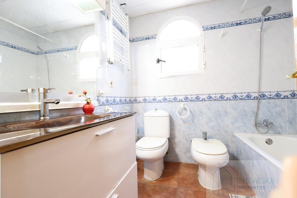 For sale of chalet in Orihuela Costa