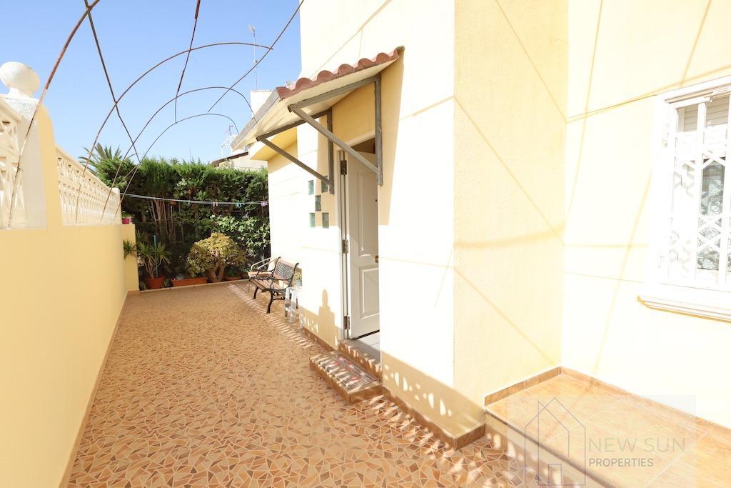 For sale of chalet in Orihuela Costa