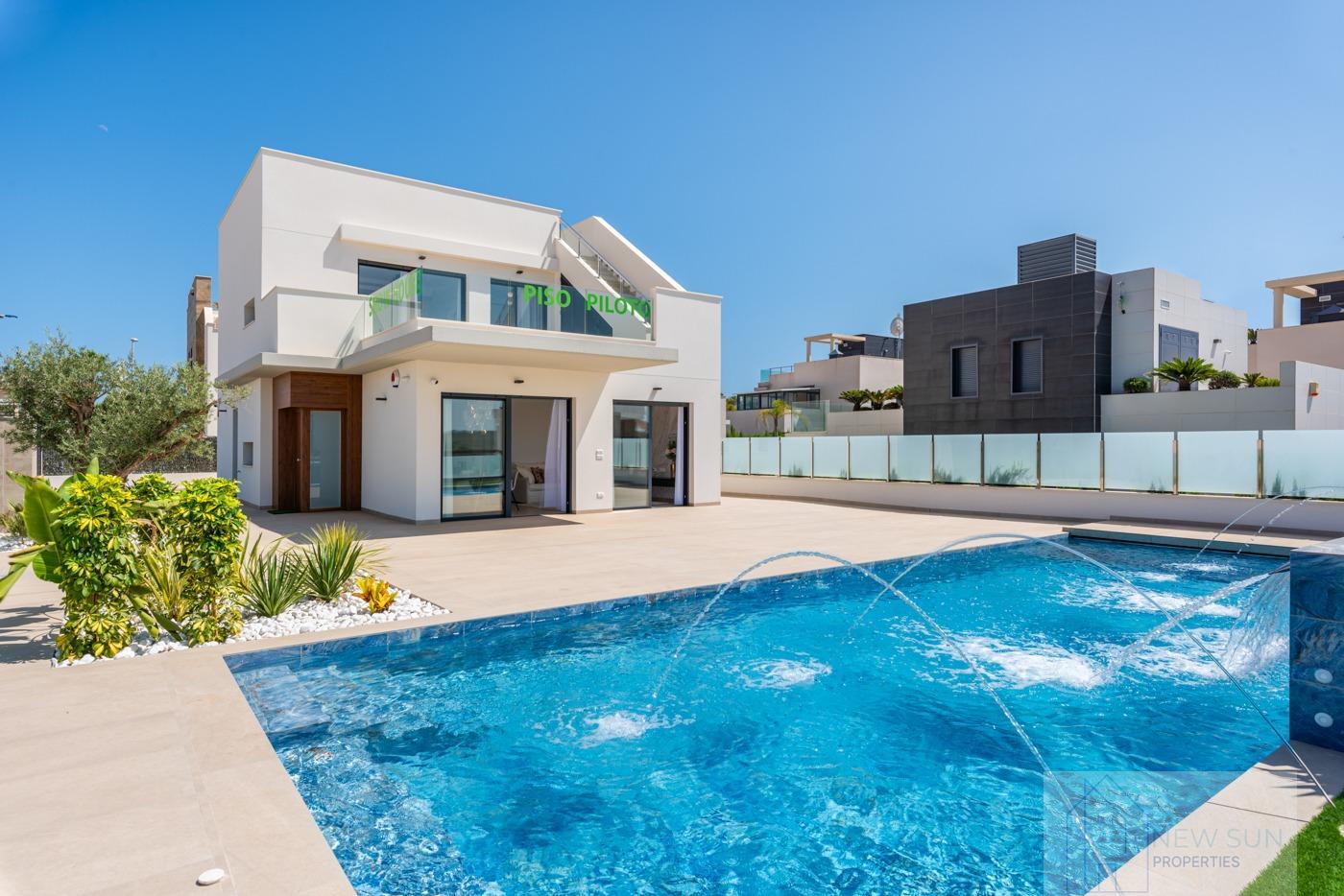 For sale of villa in Orihuela Costa