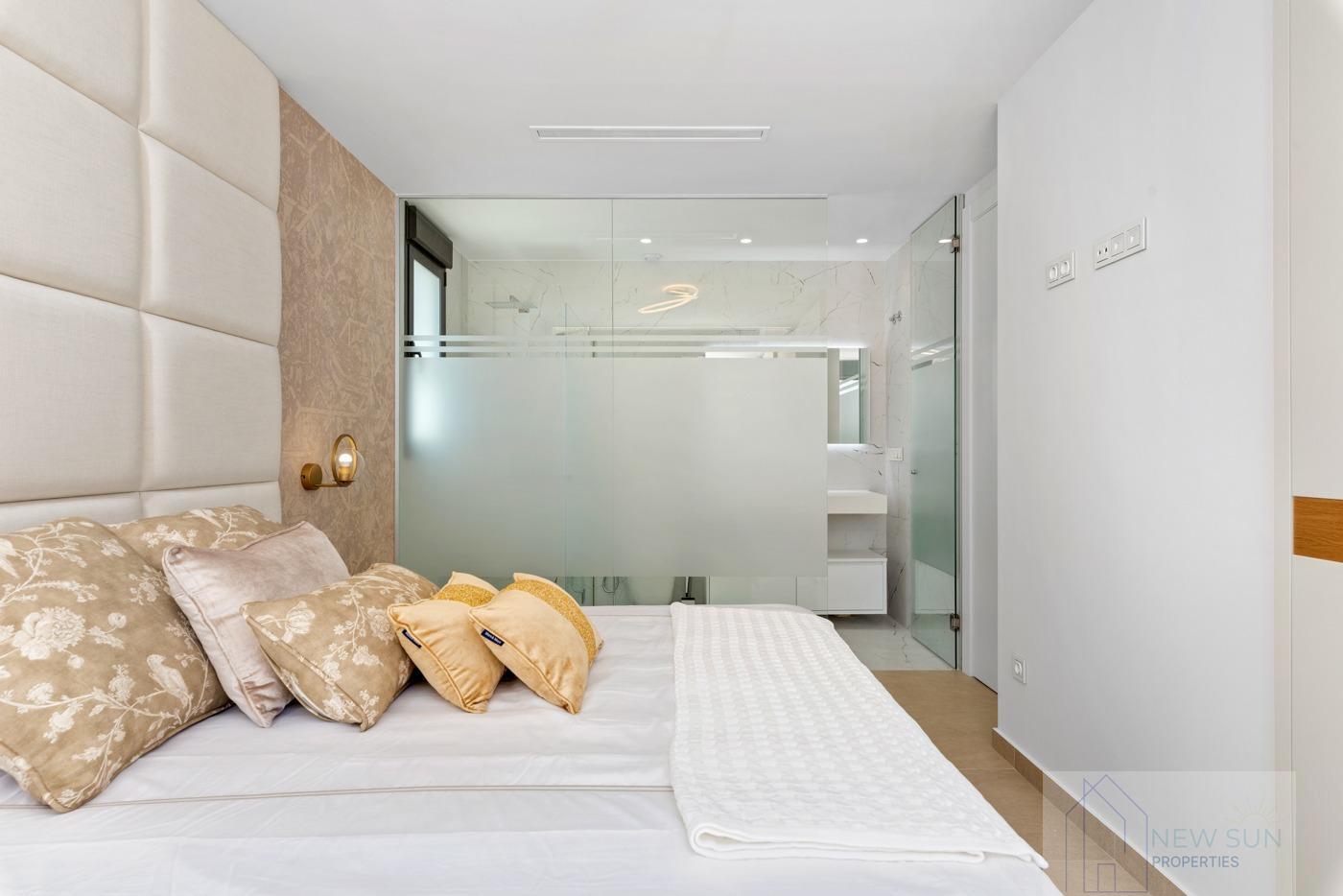 For sale of villa in Orihuela Costa