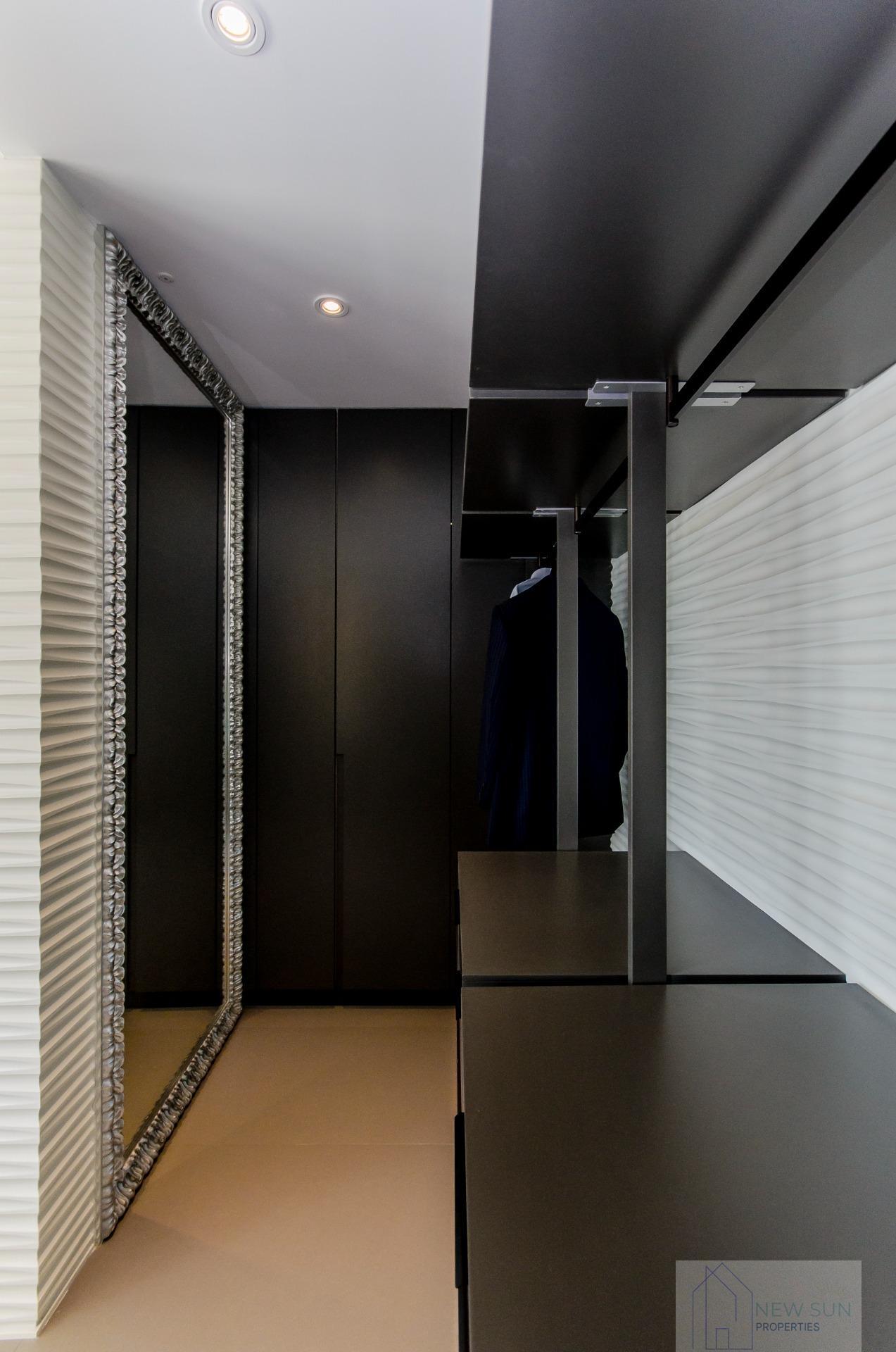 For sale of villa in Orihuela Costa