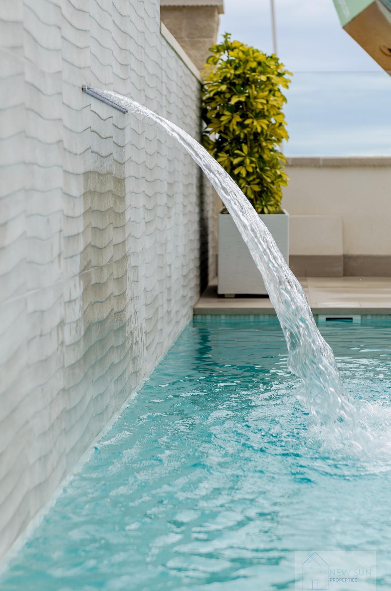 For sale of villa in Orihuela Costa