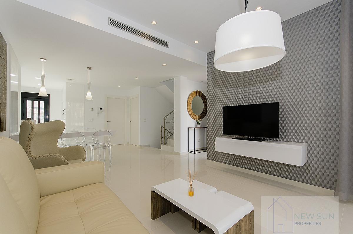 Venta de villa en Orihuela Costa