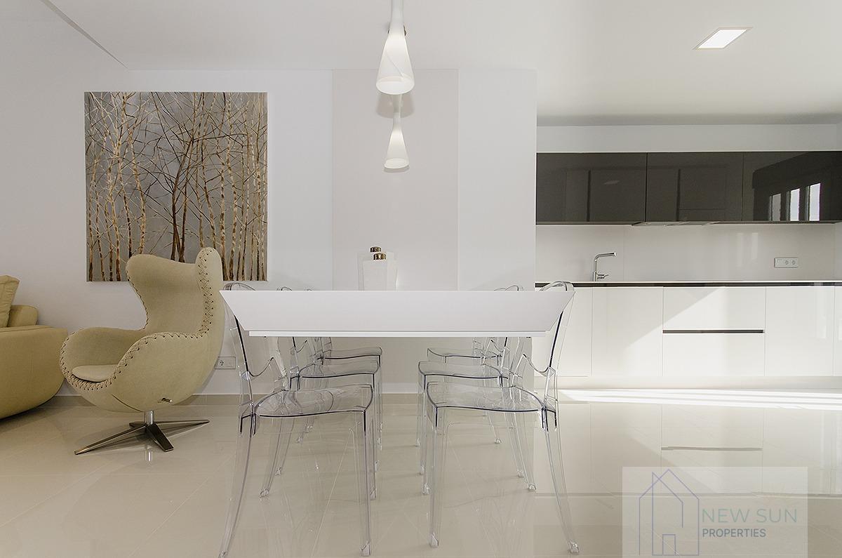 Venta de villa en Orihuela Costa