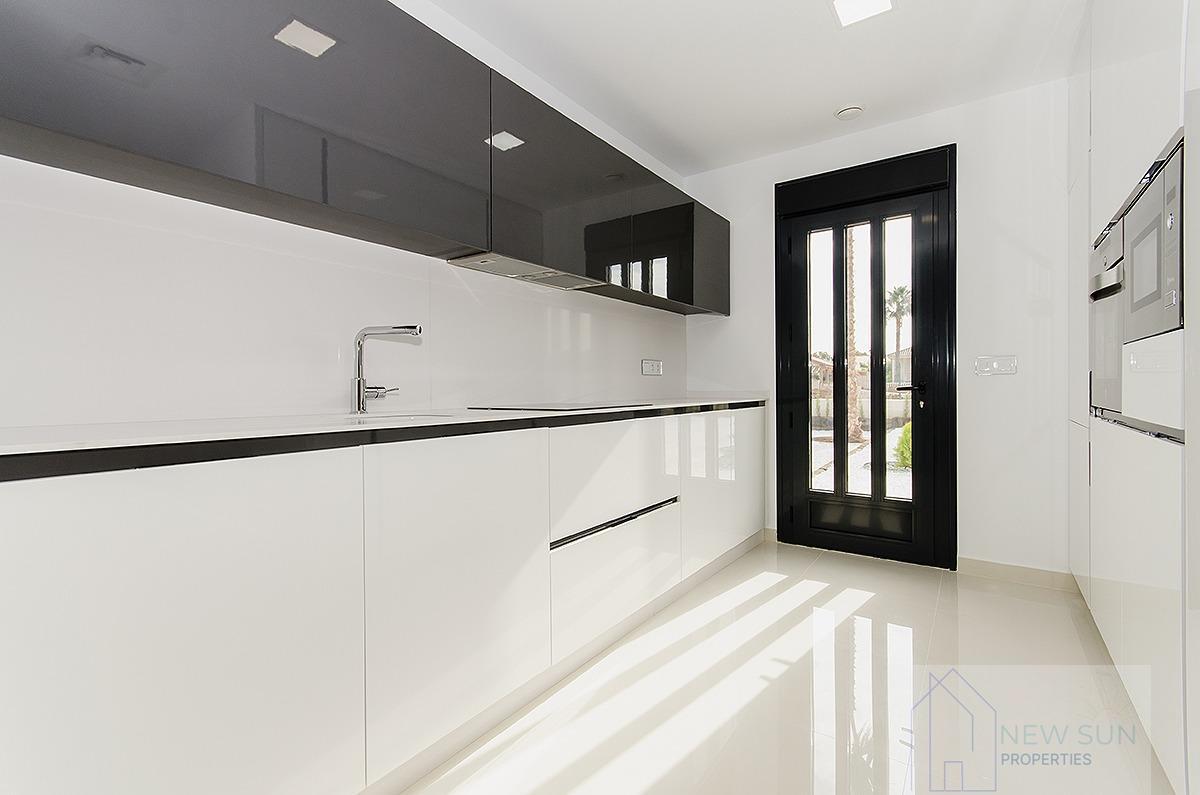 Venta de villa en Orihuela Costa