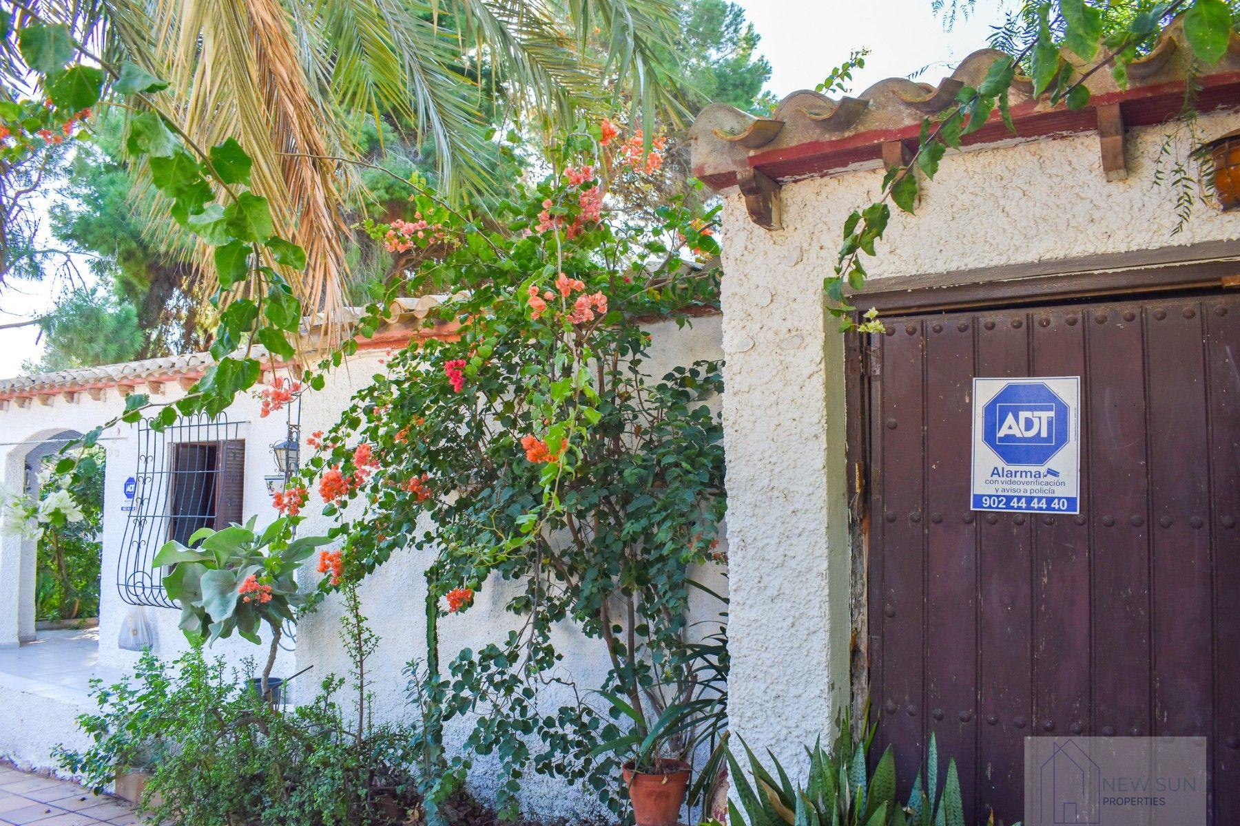 For sale of chalet in Orihuela Costa