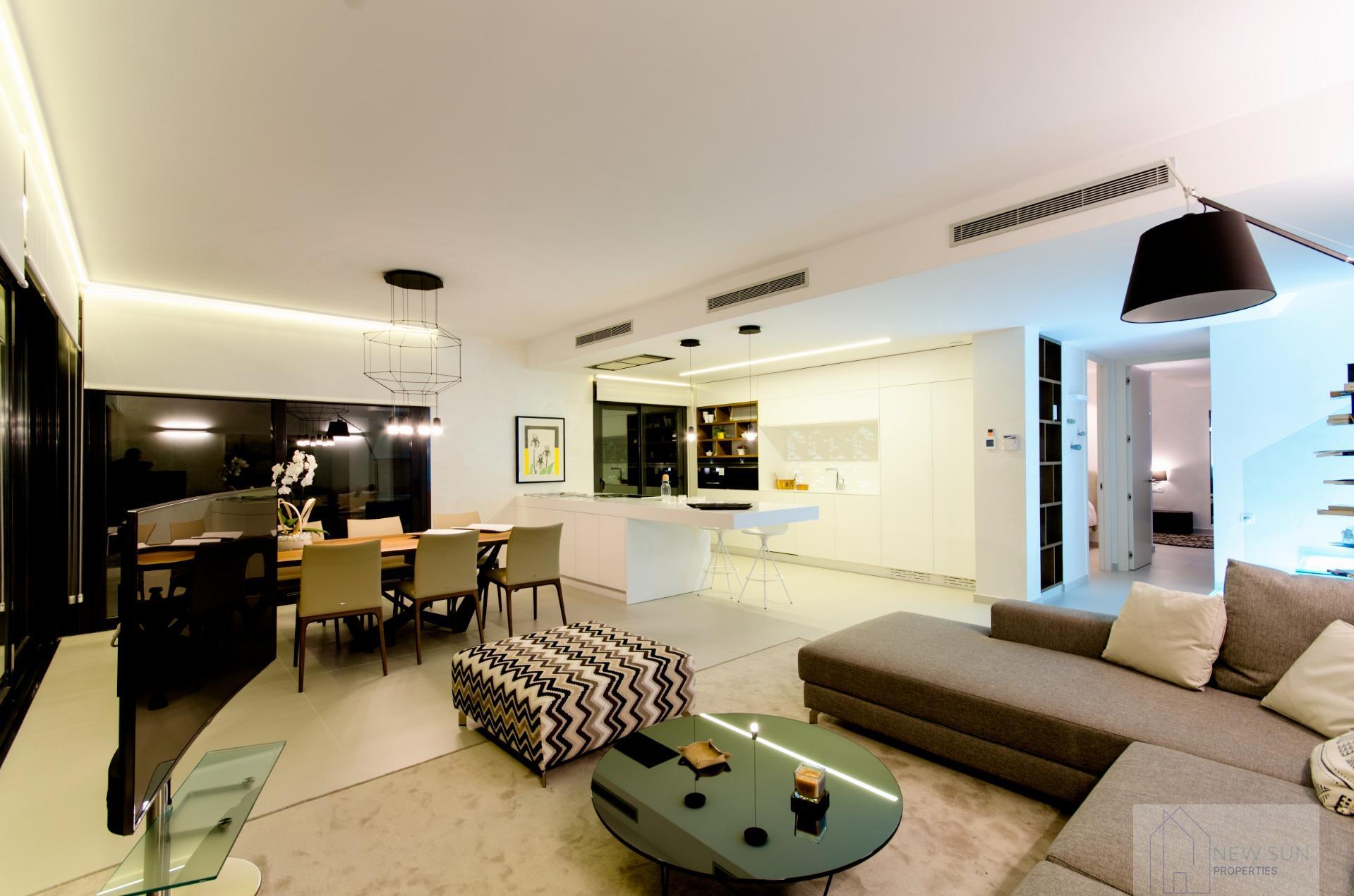 For sale of villa in Orihuela Costa