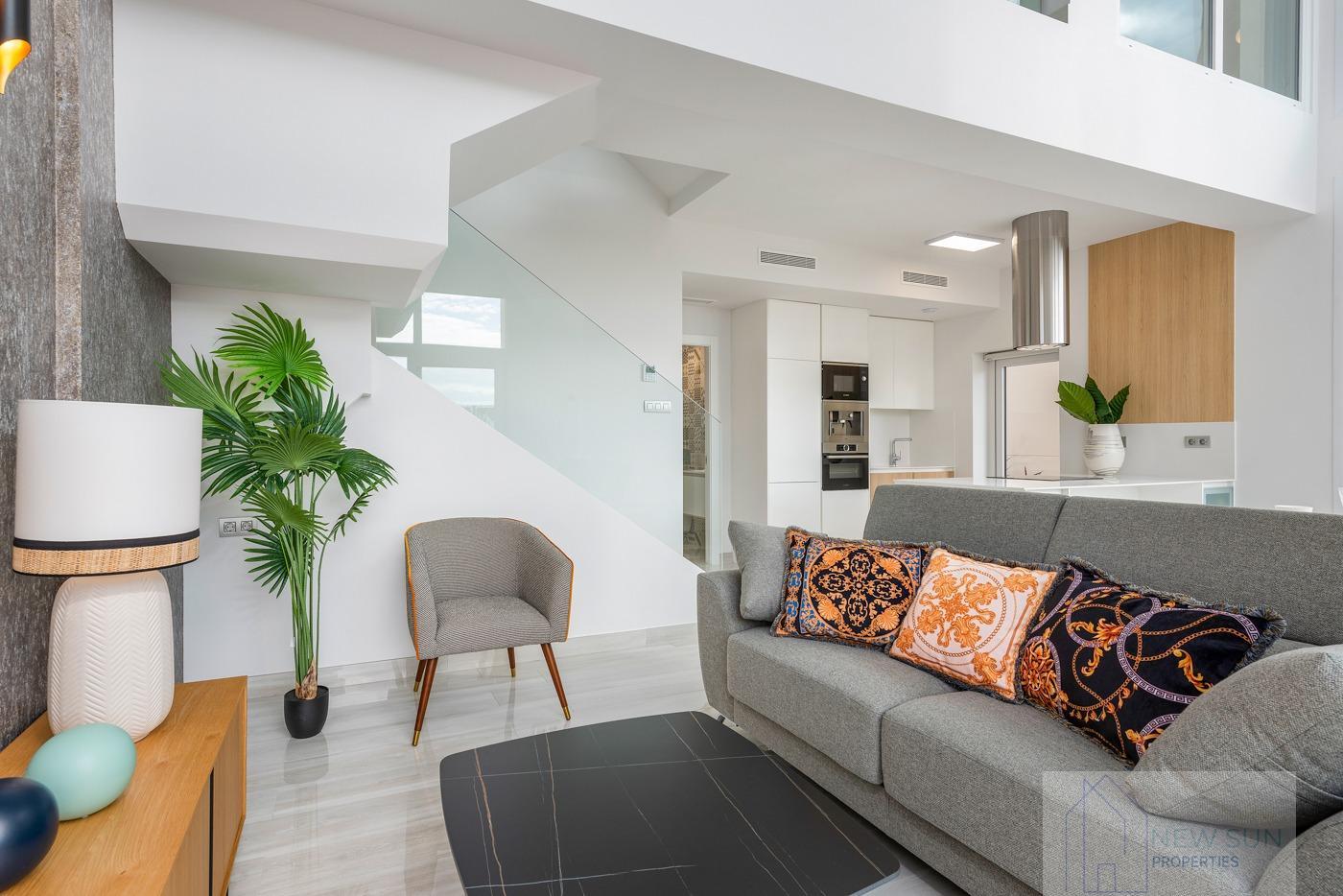 Venta de villa en Los Montesinos
