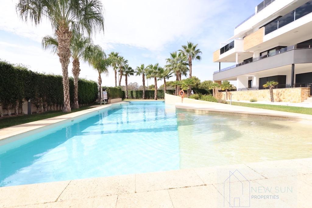 For sale of apartment in Orihuela Costa
