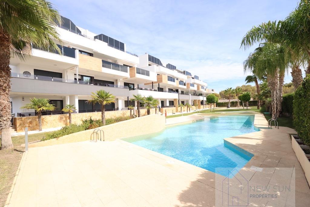 For sale of apartment in Orihuela Costa