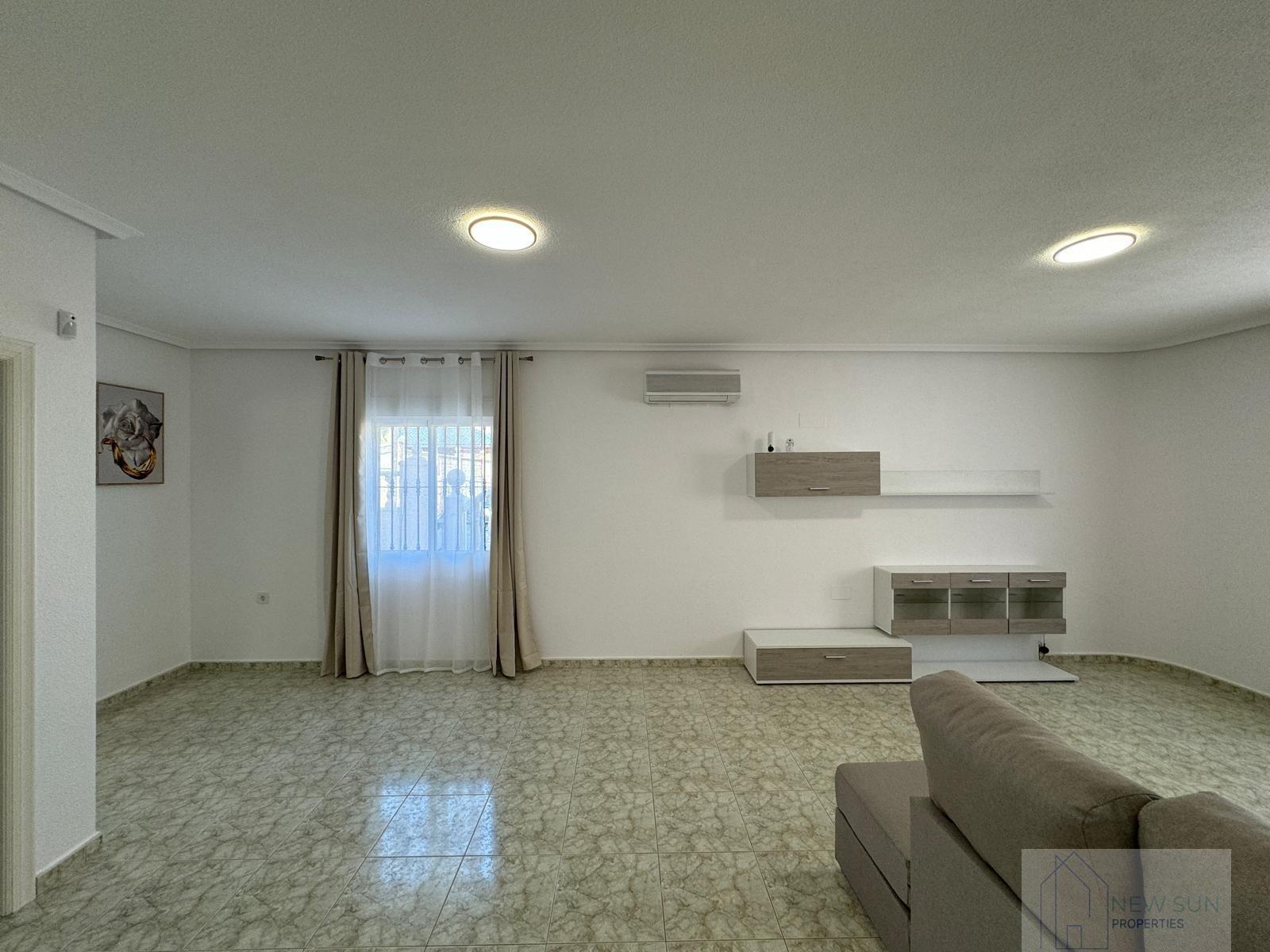 Venta de villa en Orihuela Costa