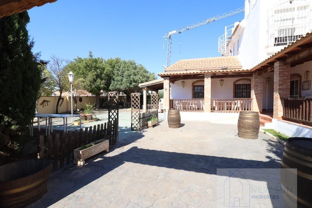 For sale of chalet in Orihuela Costa