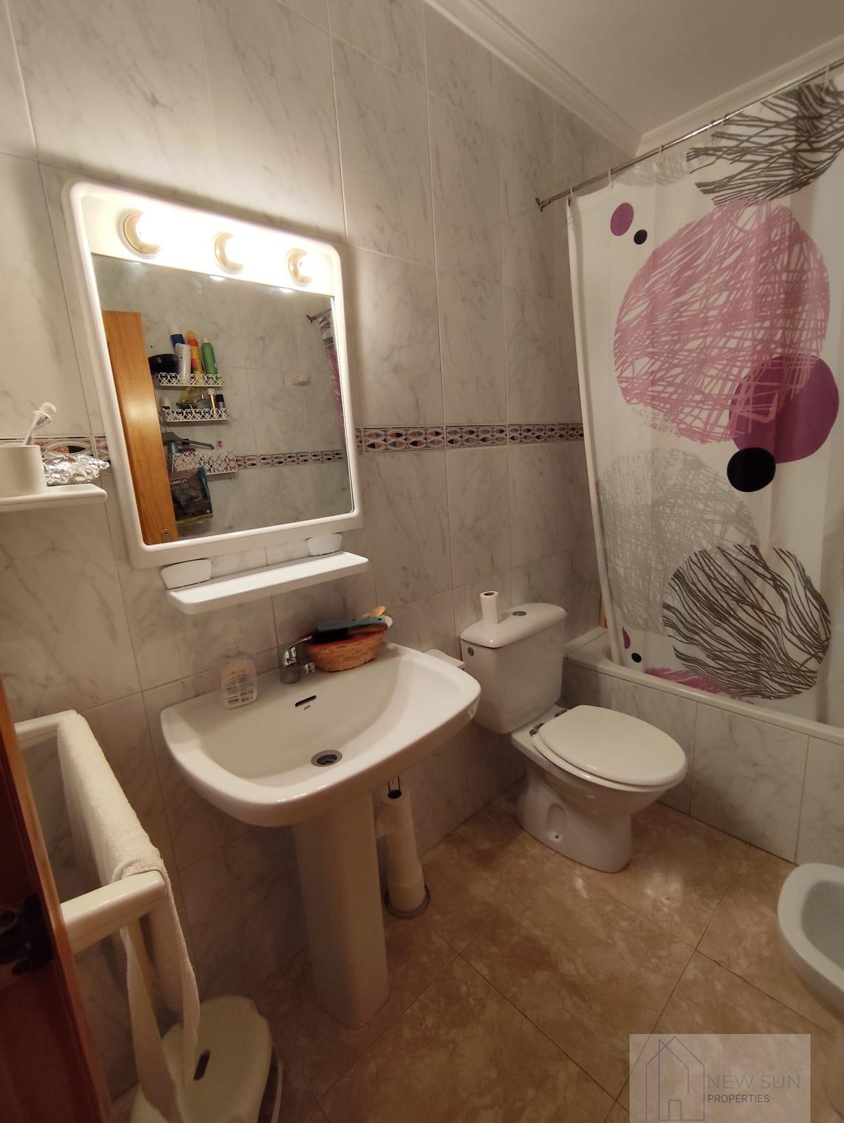 For sale of duplex in Los Alcázares