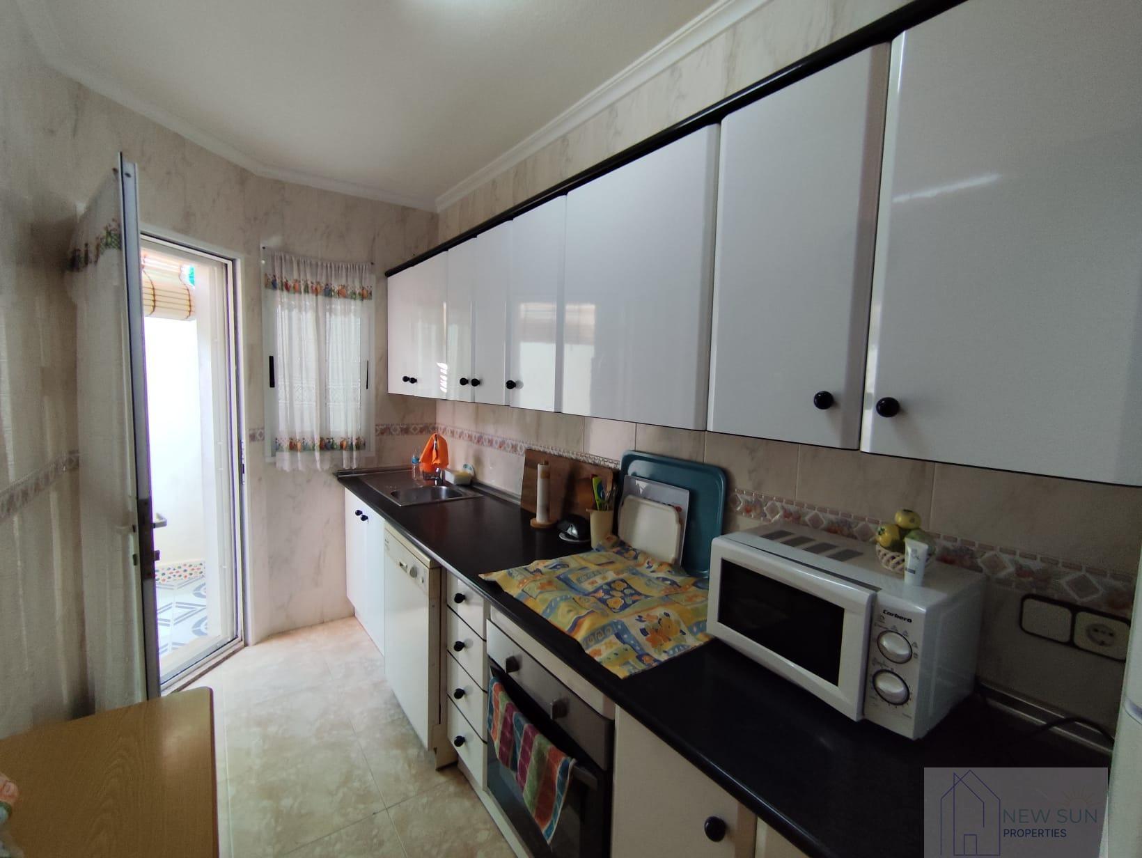 For sale of duplex in Los Alcázares