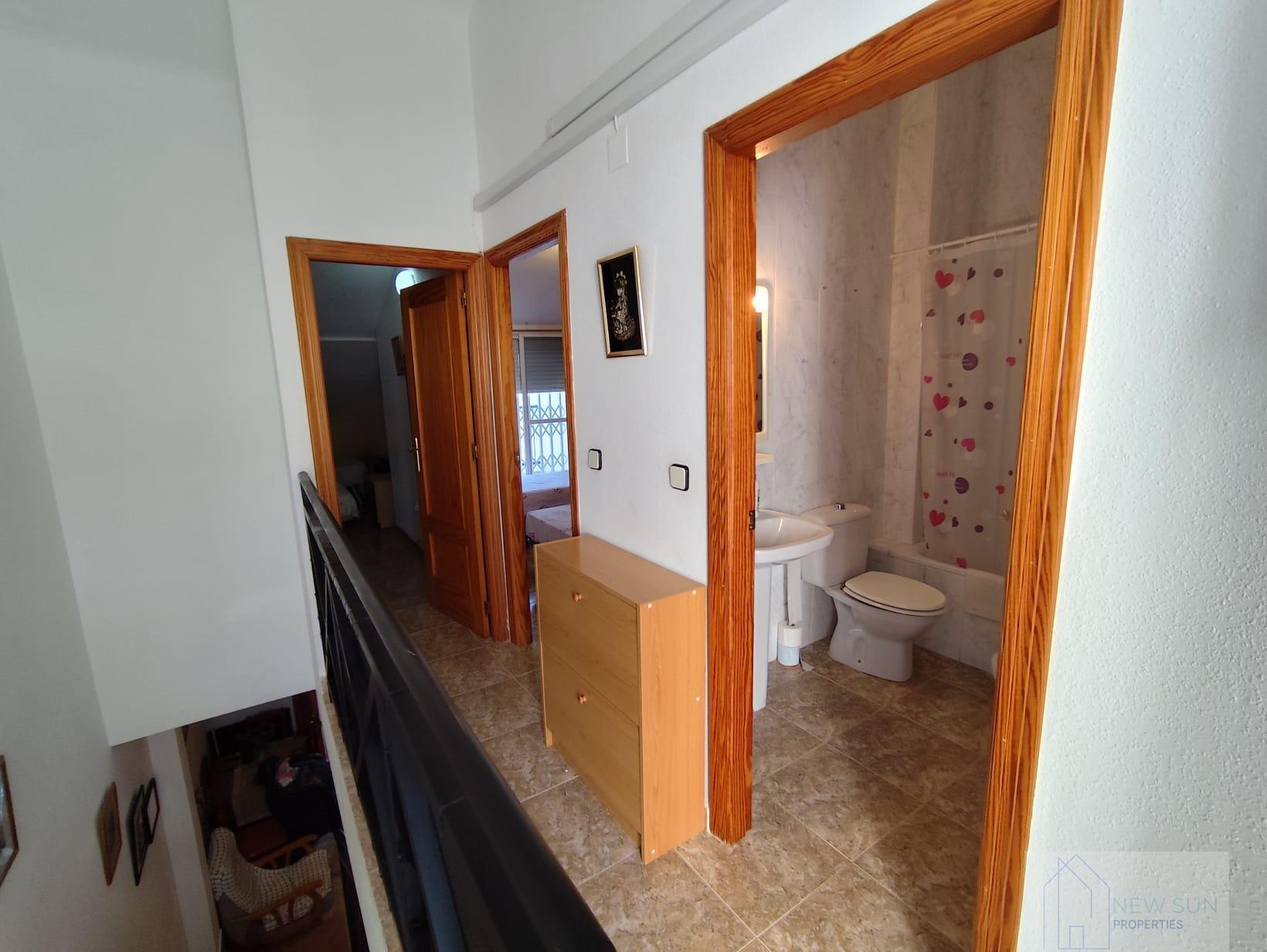 For sale of duplex in Los Alcázares