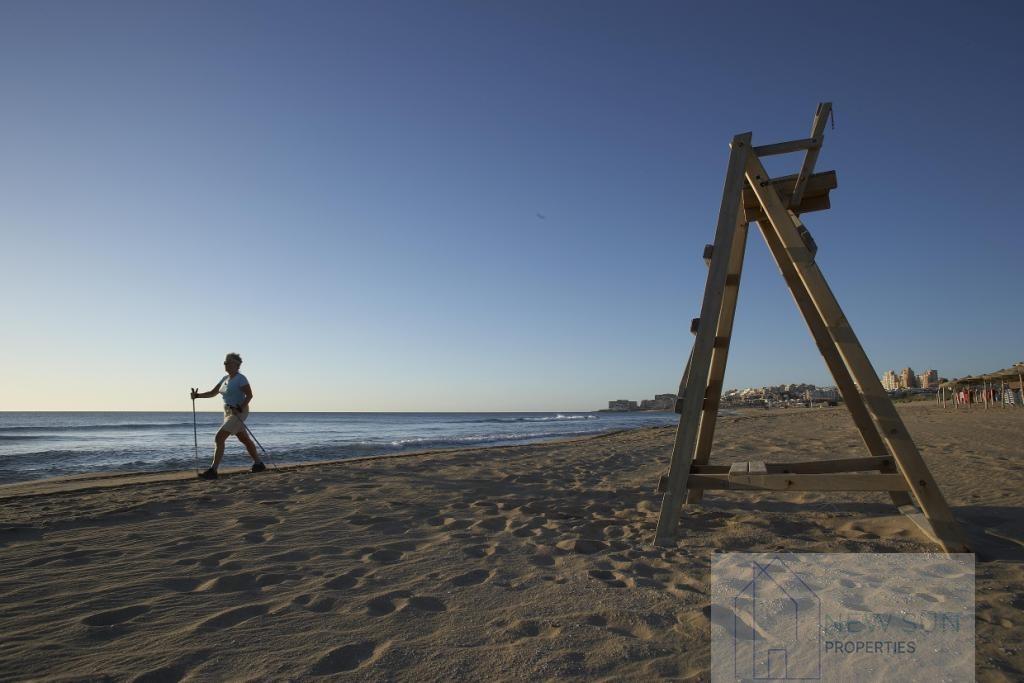 For sale of bungalow in Torrevieja