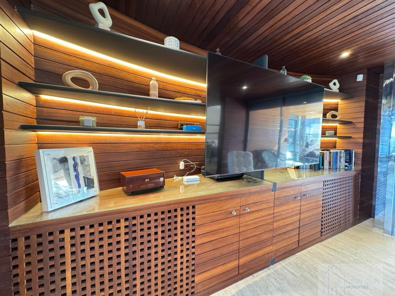 For sale of villa in Orihuela Costa