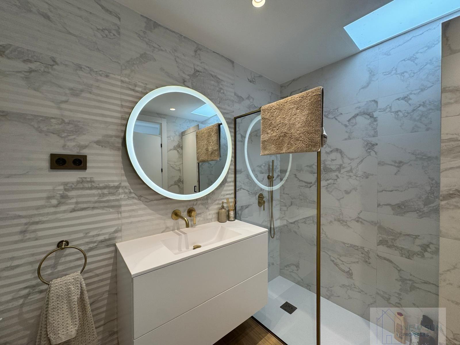 For sale of villa in Orihuela Costa