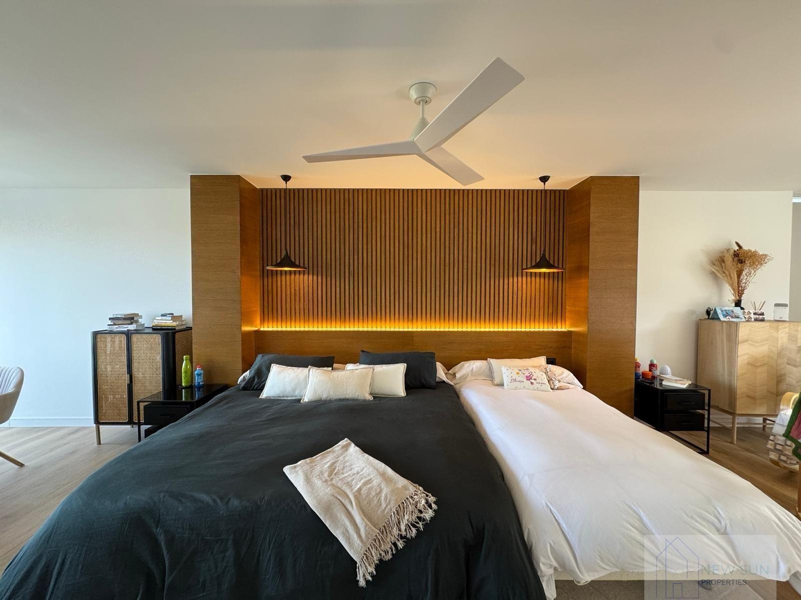 For sale of villa in Orihuela Costa