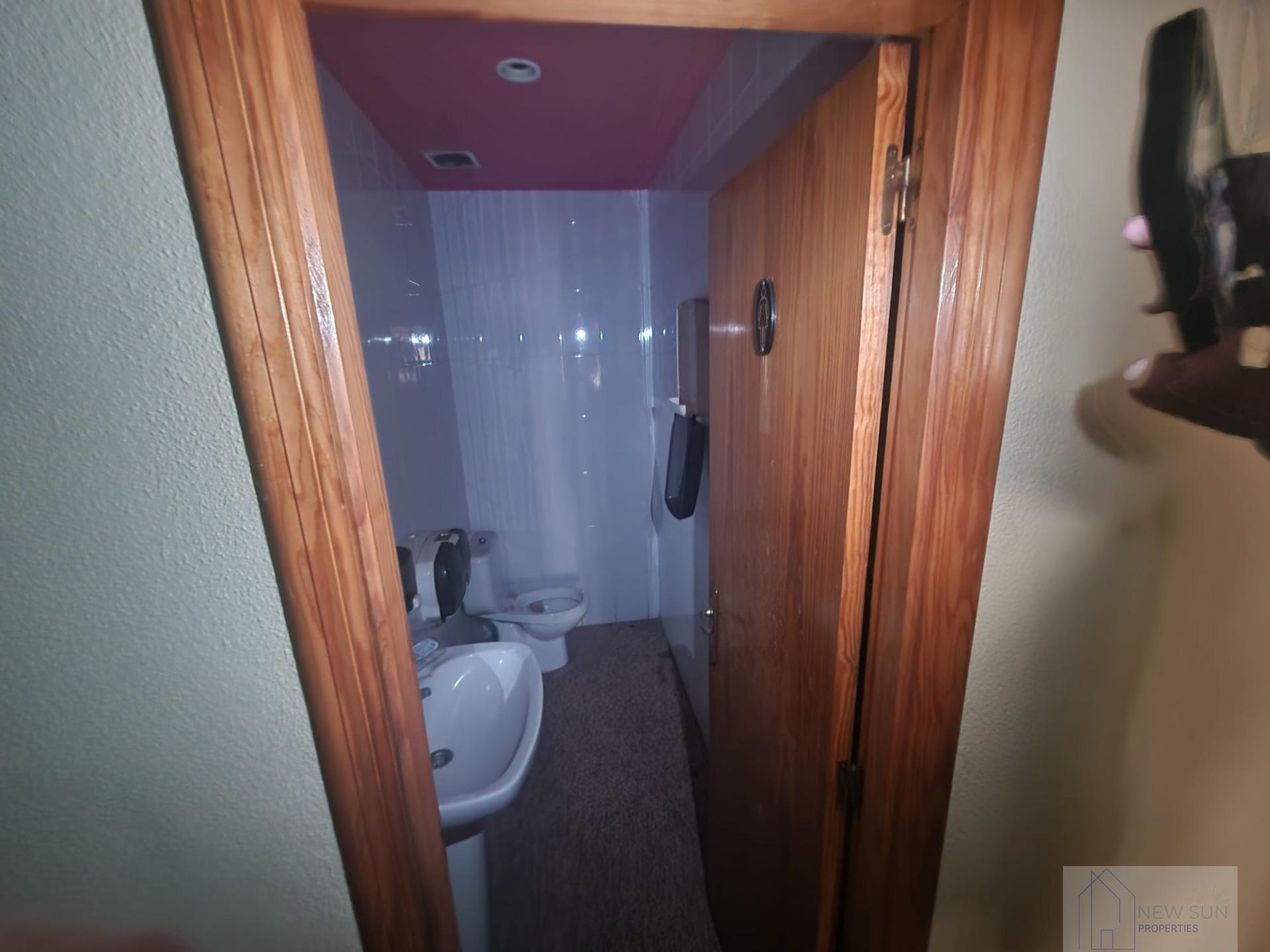 Venta de local en Torrevieja