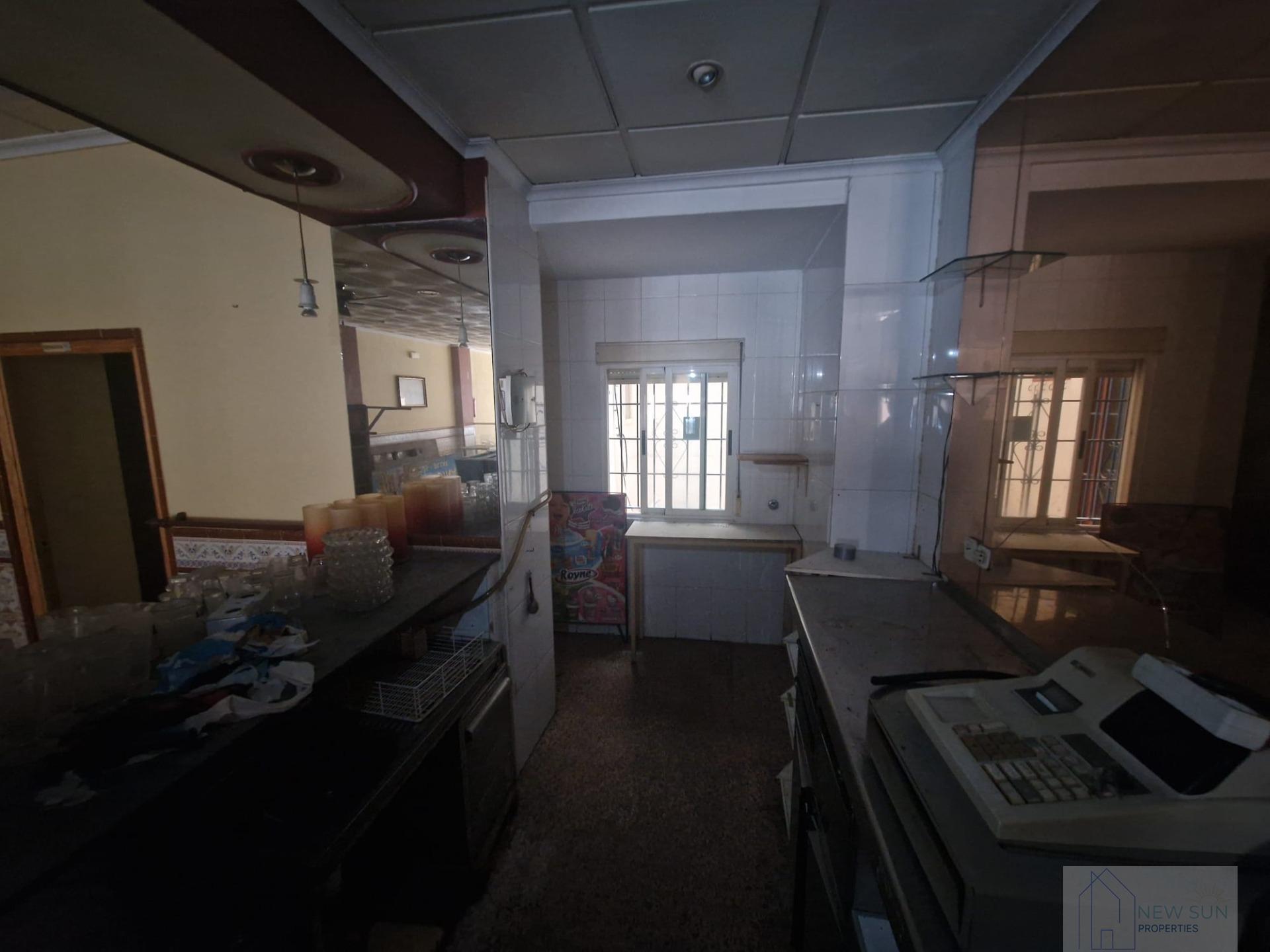 Venta de local en Torrevieja