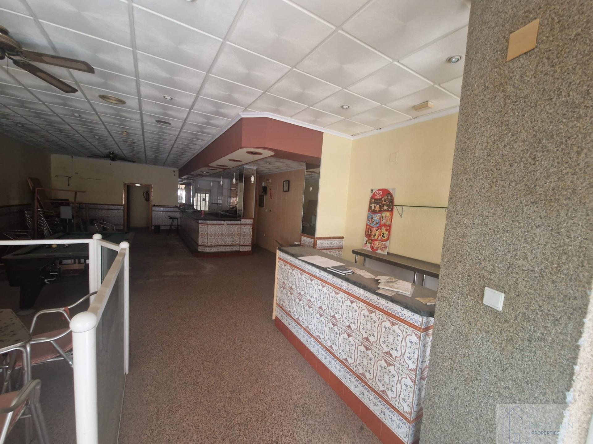 Venta de local en Torrevieja