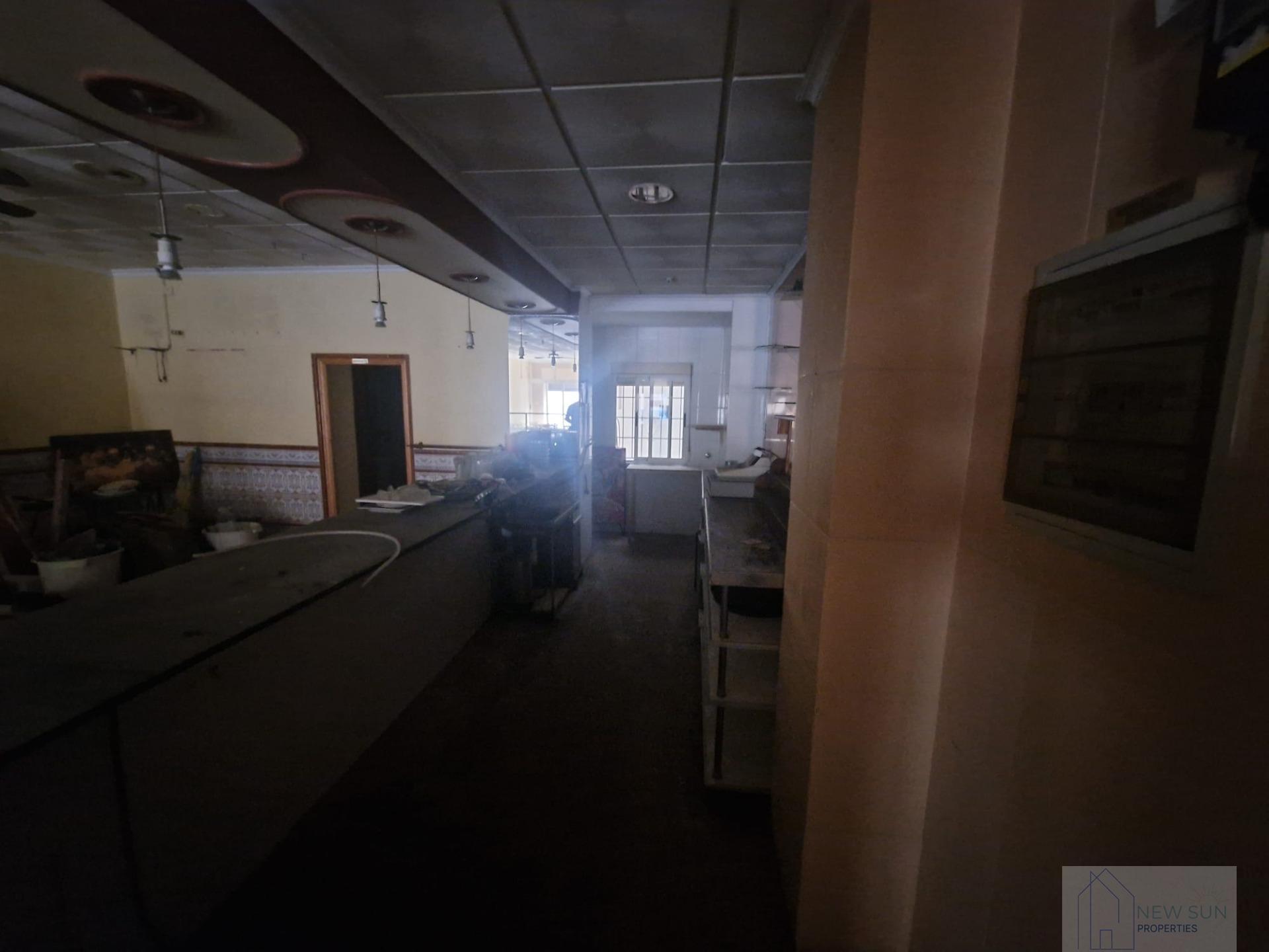 Venta de local en Torrevieja