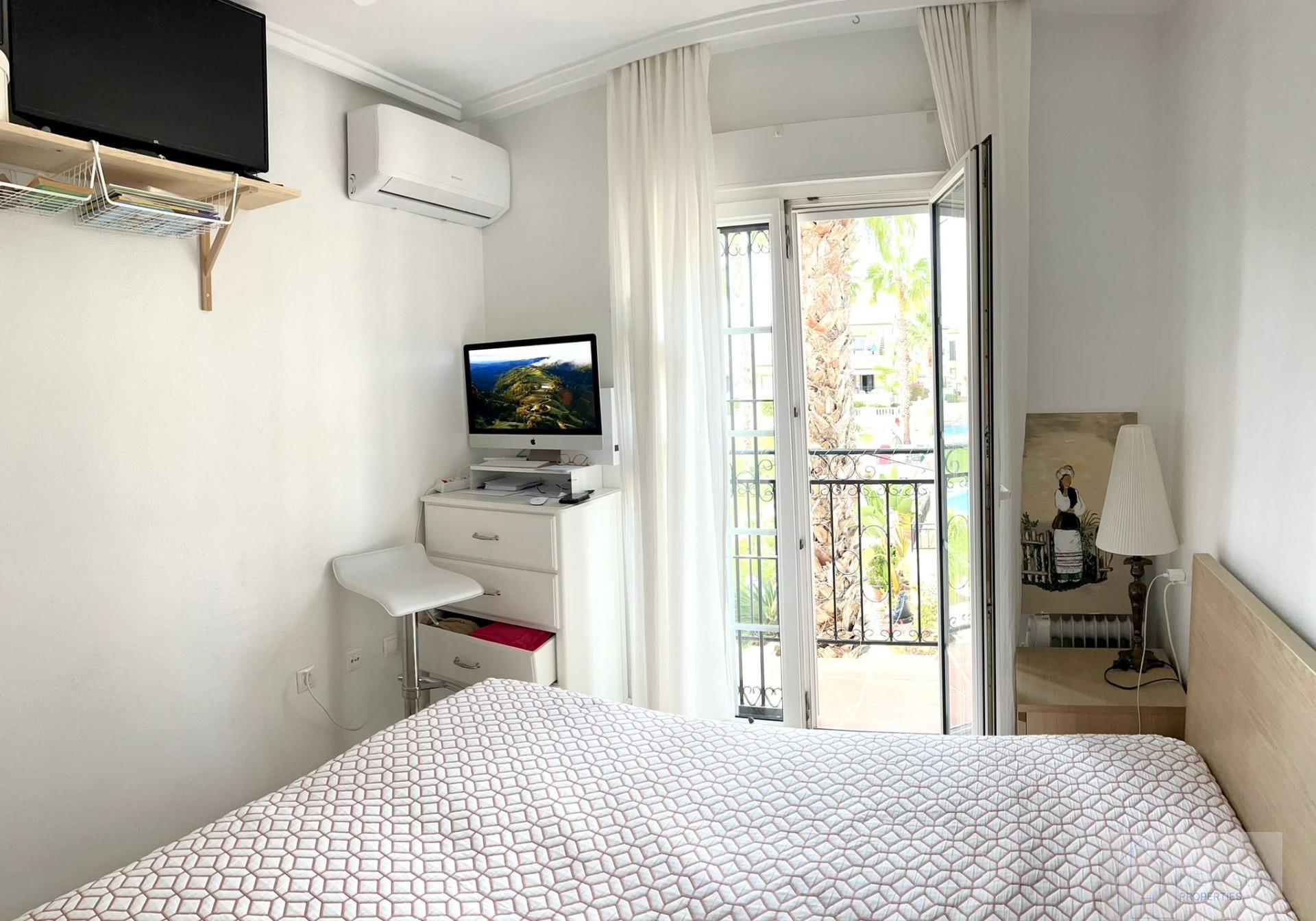 For sale of bungalow in Orihuela Costa