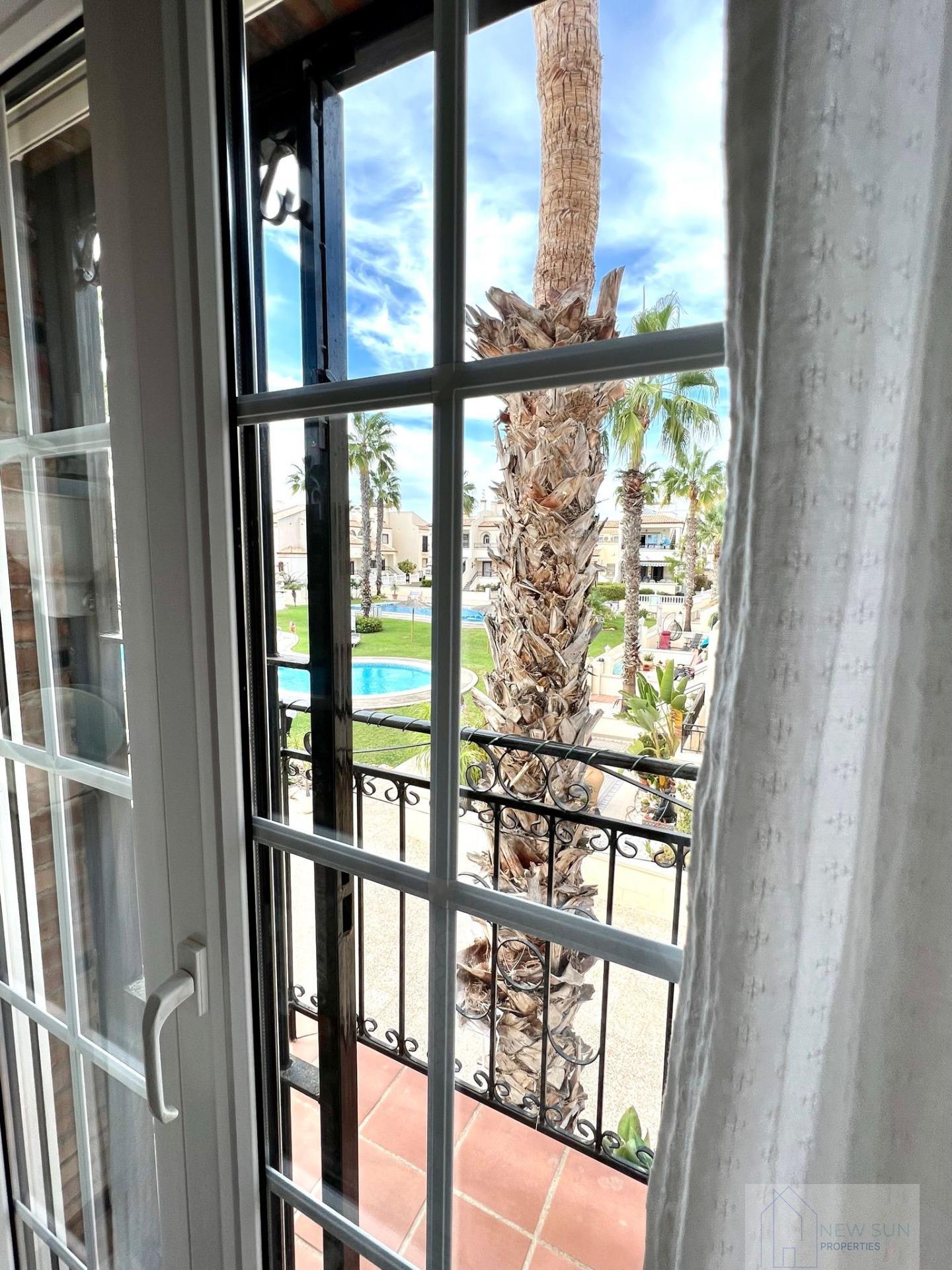 For sale of bungalow in Orihuela Costa