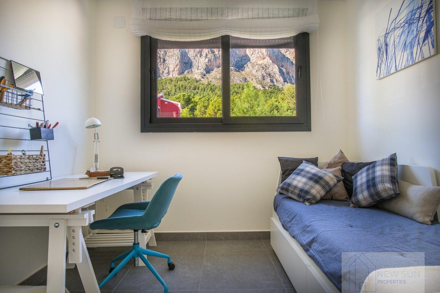 For sale of villa in Polop