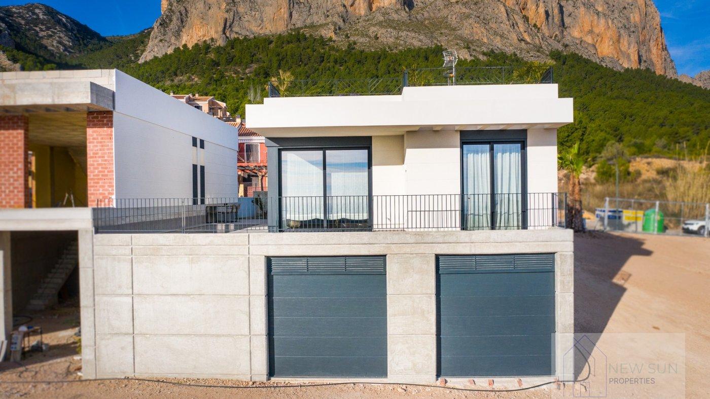 For sale of villa in Polop