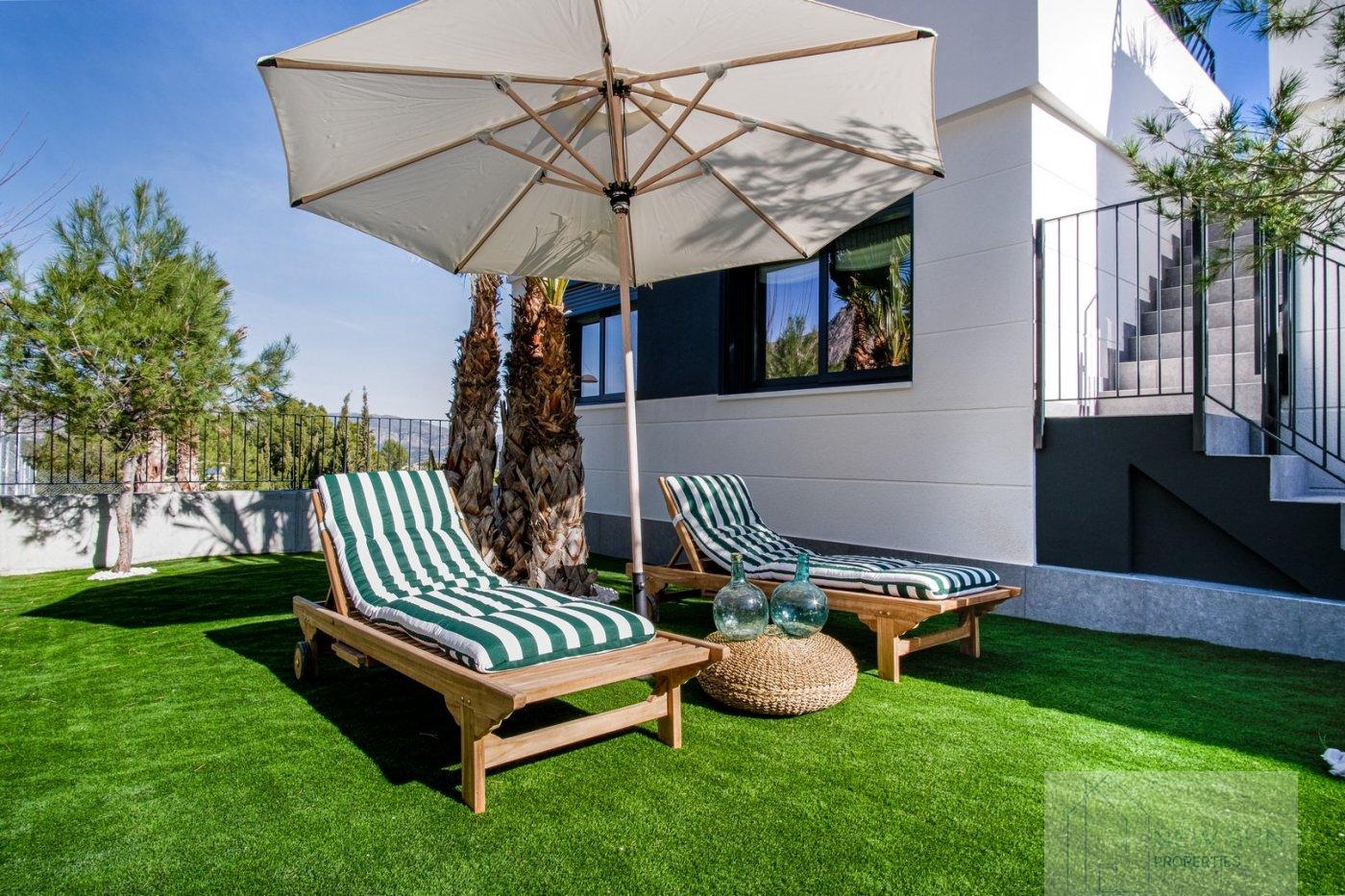 For sale of villa in Polop