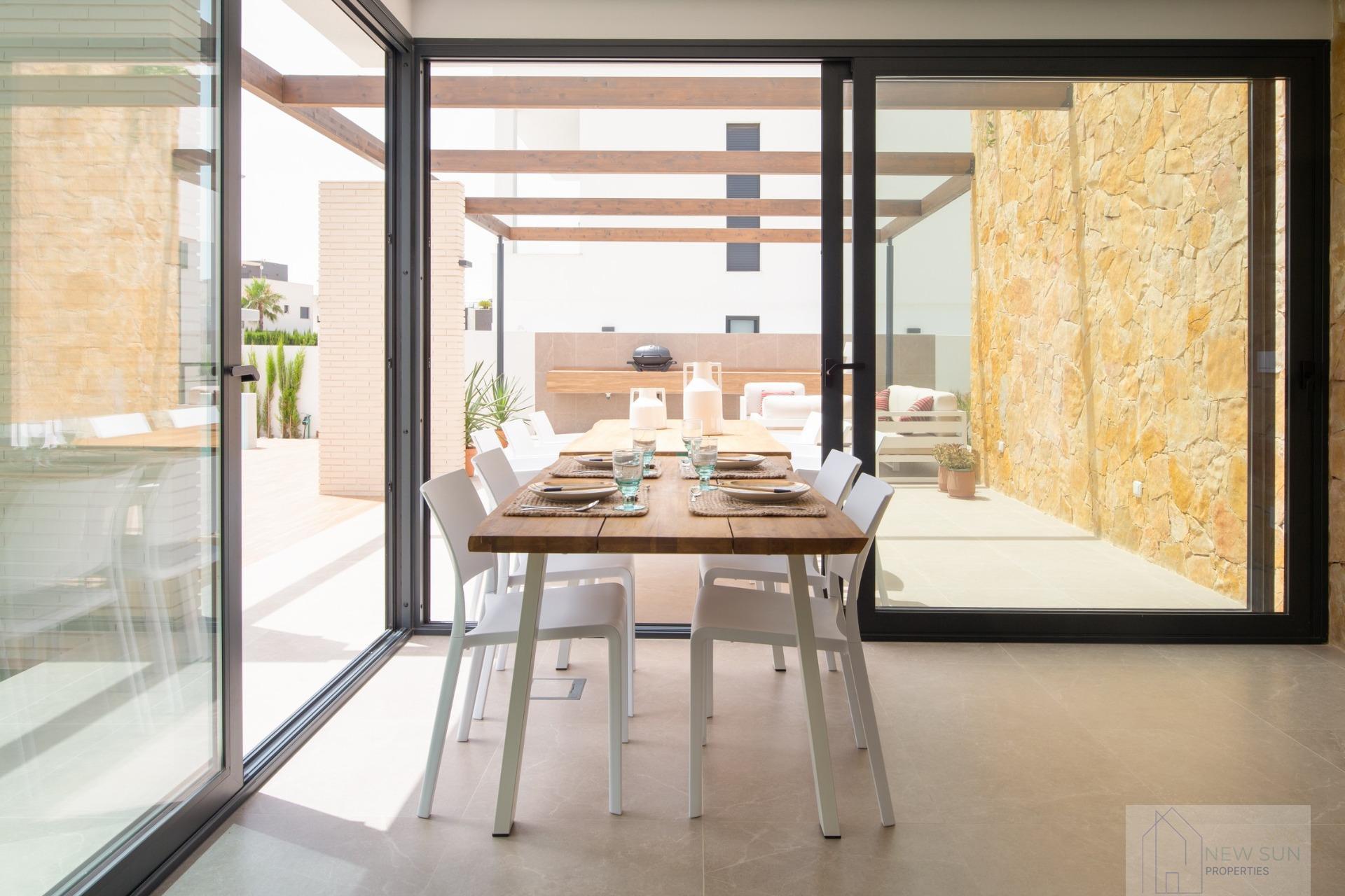 Venta de villa en Orihuela Costa