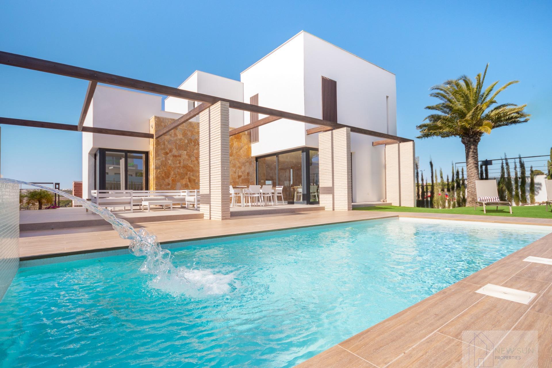 Venta de villa en Orihuela Costa