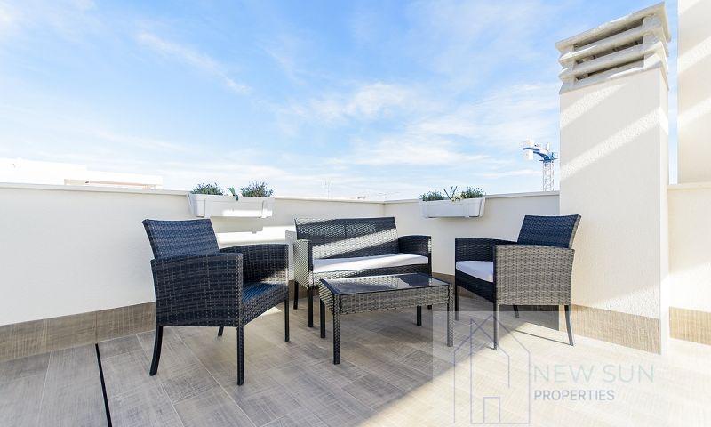 For sale of villa in Rojales