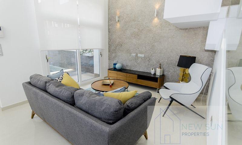 For sale of villa in Rojales