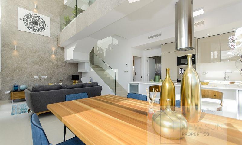 For sale of villa in Rojales